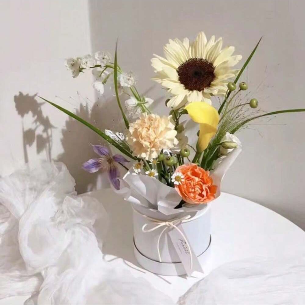 Round Flower Box, Cardboard Gift Boxes for Weddings, Rose Packaging for Valentine's Day Gifts