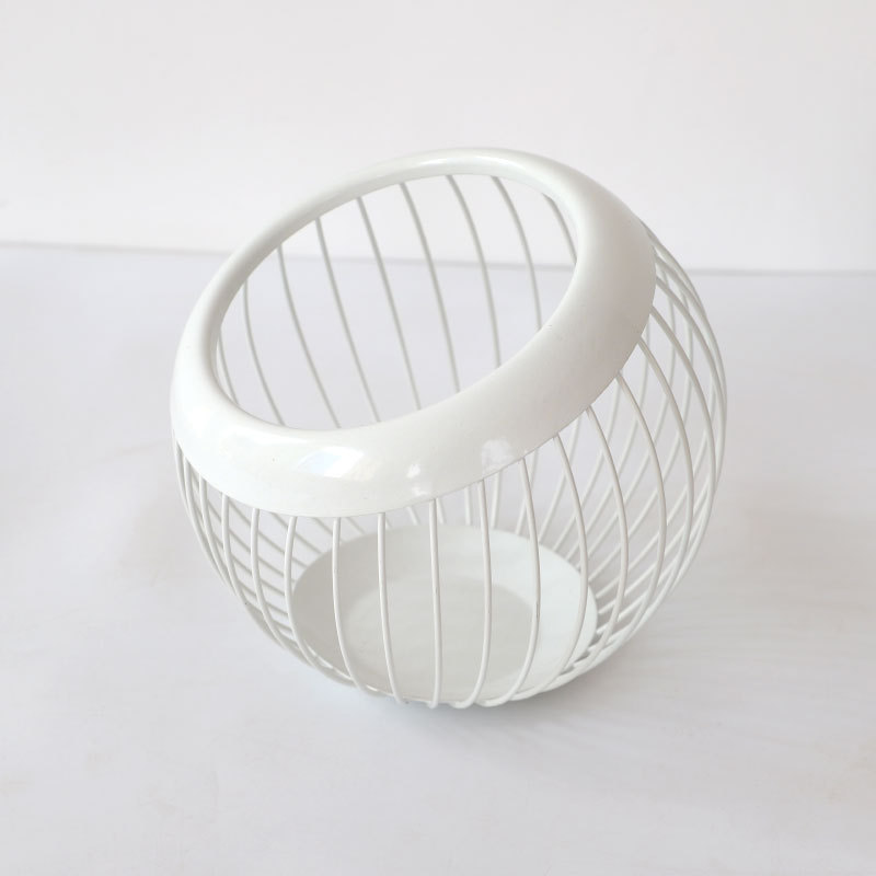 Large Capacity Ball Shaped Coffee Pod Metal Holder, Storage Basket for Kitchen, Drain Basket & Fruit Plate Organizer