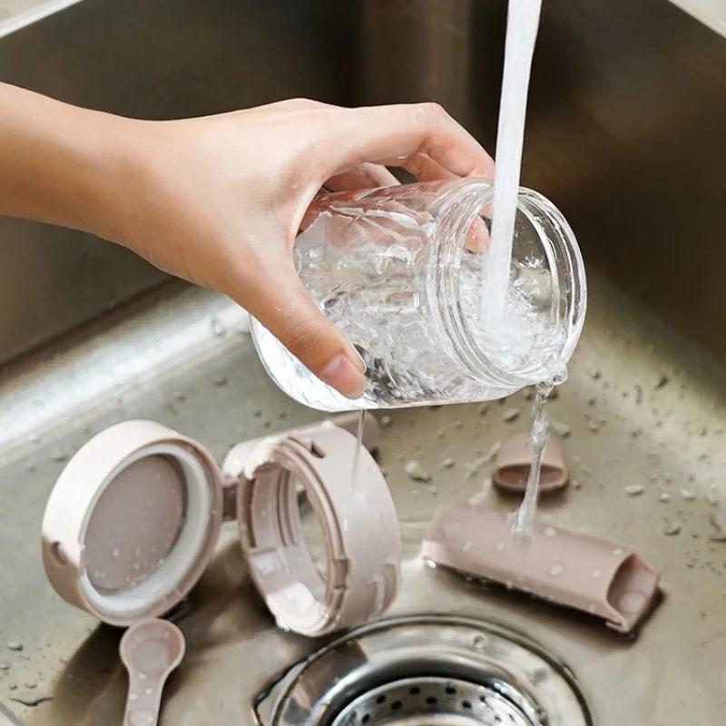 Salt Container Glass Spice Bottle Household Kitchen MoistureProof Seasoning Jar Spoon Separation 1