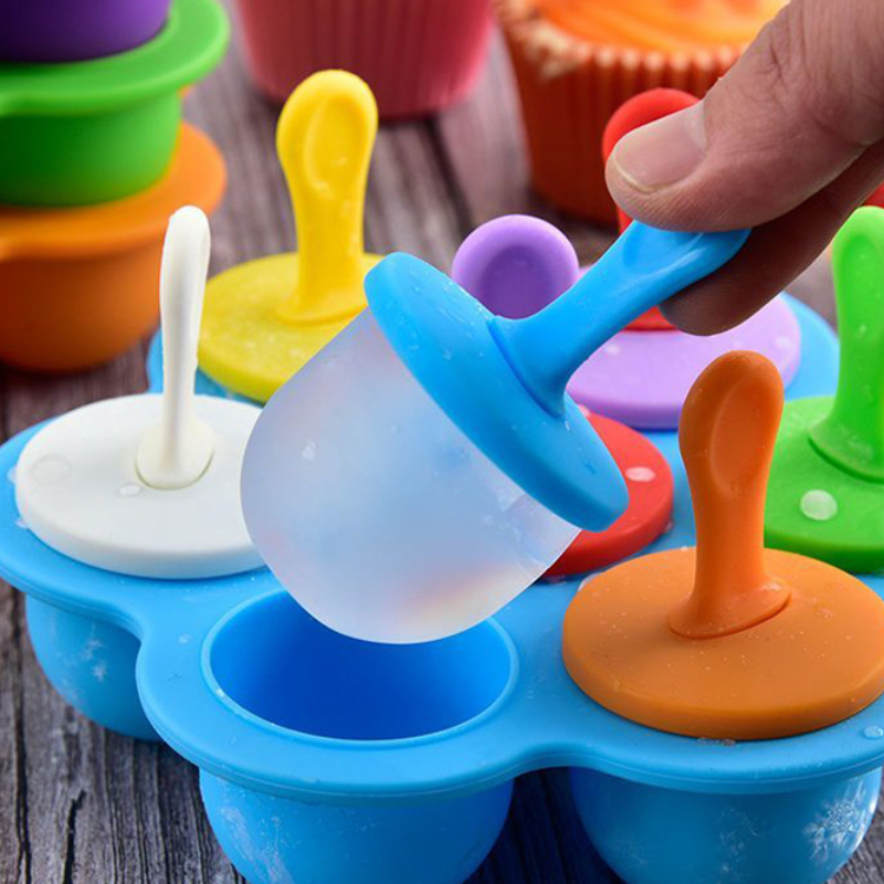 Food Grade 7-Hole Creative Spherical Popsicle Mold with Handle, Cute Ice Cream Ice Cube Mold for Children, DIY Home Use