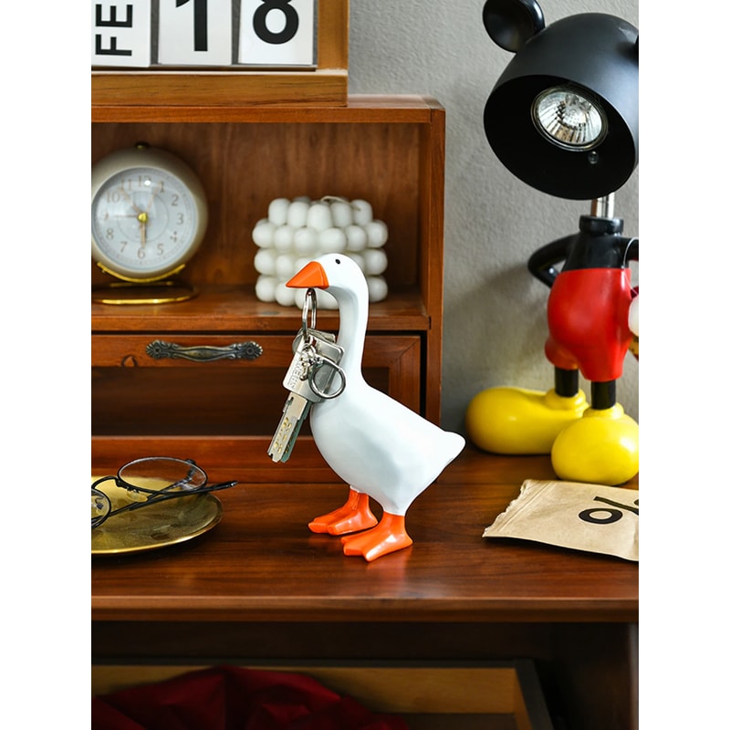 Magnetic Goose Key Holder, Cute Duck Storage Rack, Unique Simulation Goose Office Home Decor