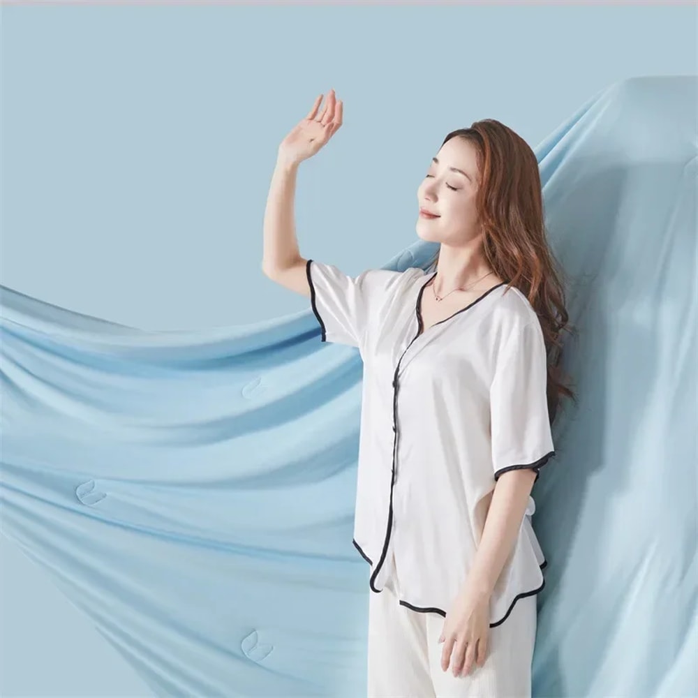 Antibacterial Air Conditioning Cooling Thin Blankets Single And Double Machine Washable 2