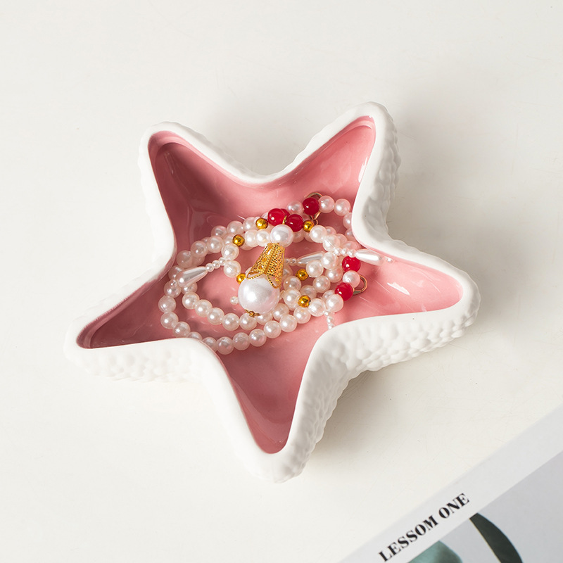 Unique 3D Starfish Ceramic Cigar Ashtray, Modern White Ceramic Trinket Display Tray, Custom Home Living Room Decoration