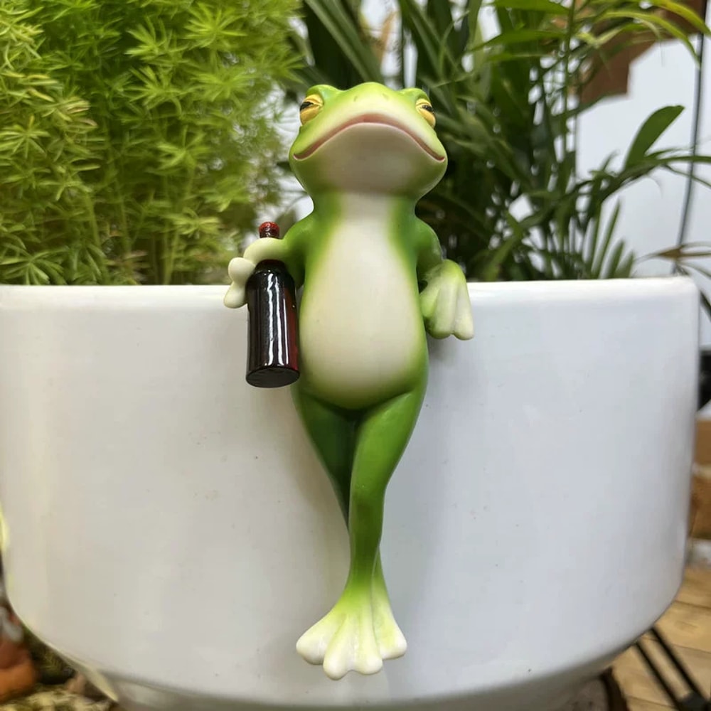 Creative Handmade Resin Frog Planter For Outdoor Balcony Garden Decoration 5