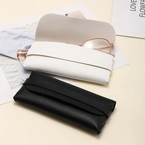 Soft and Stylish Black and White Leather Glasses Case, Travel Accessories, Glasses Protection for Men and Women