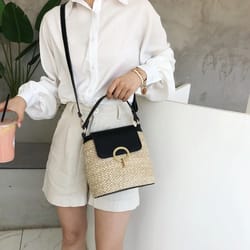 korean version beach vacation woven women's bag, fashion handheld crossbody bucket bag, versatile trendy tote