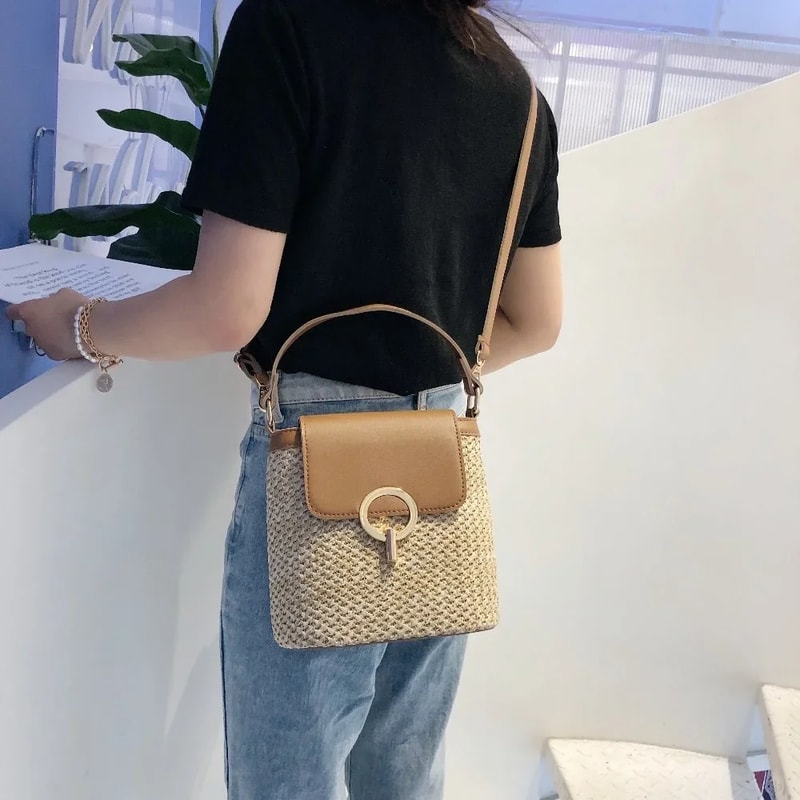 Korean Version Beach Vacation Woven Women's Bag, Fashion Handheld Crossbody Bucket Bag, Versatile Trendy Tote