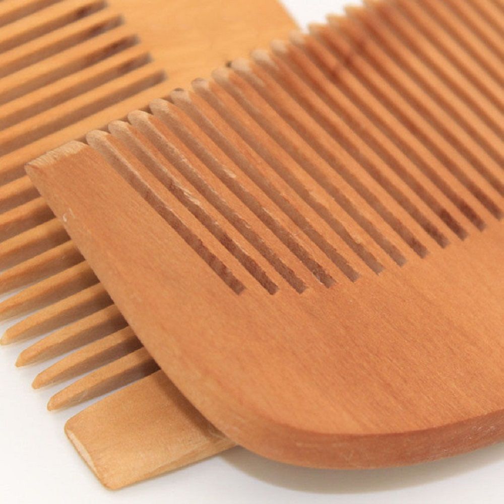 EcoFriendly Wooden Comb For Daily Grooming Stylish AntiStatic Hair Engraving Comb Engraved 9cm 5cm 1