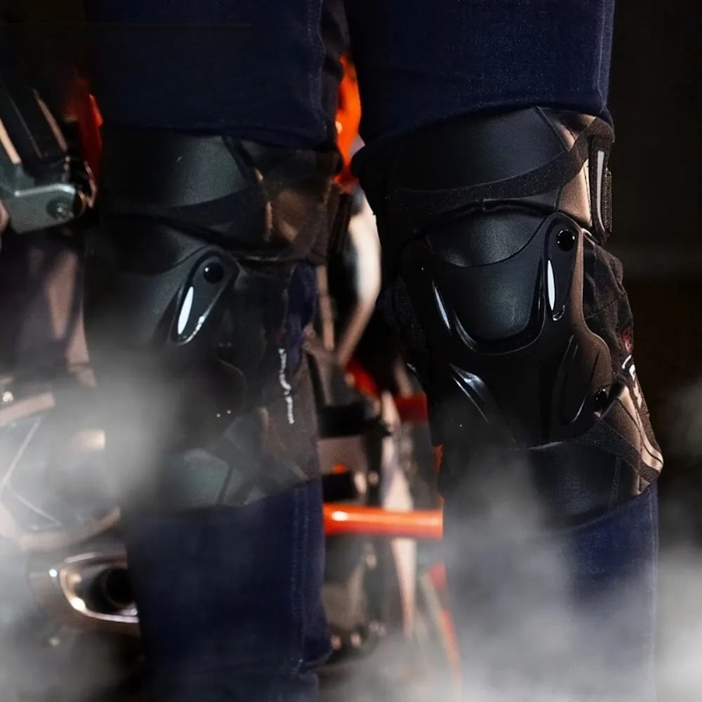 Adjustable Pro Guard Moto Shield Knee Guards CECertified Impact Protection Reflective Motocross Rac 0