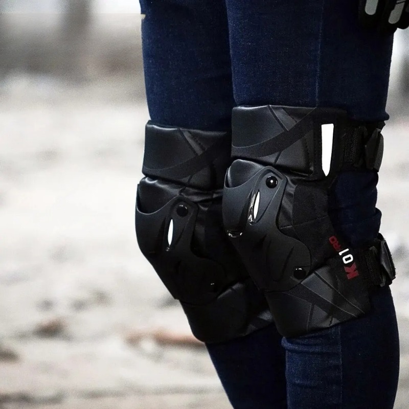 Adjustable Pro Guard Moto Shield Knee Guards CECertified Impact Protection Reflective Motocross Rac 1