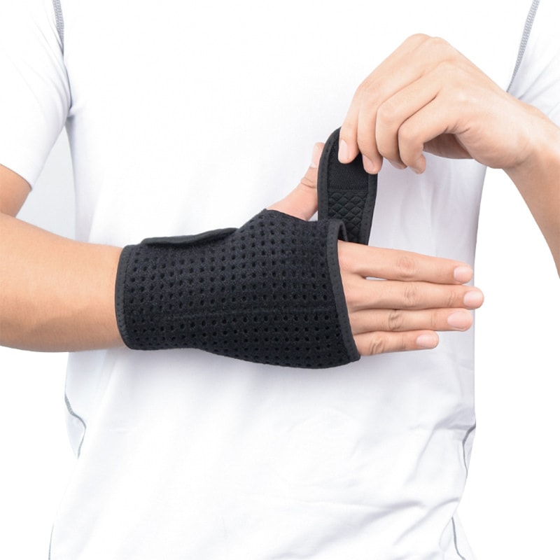 Adjustable Wrist Splint for Carpal Tunnel Relief, Night Support Hand Brace