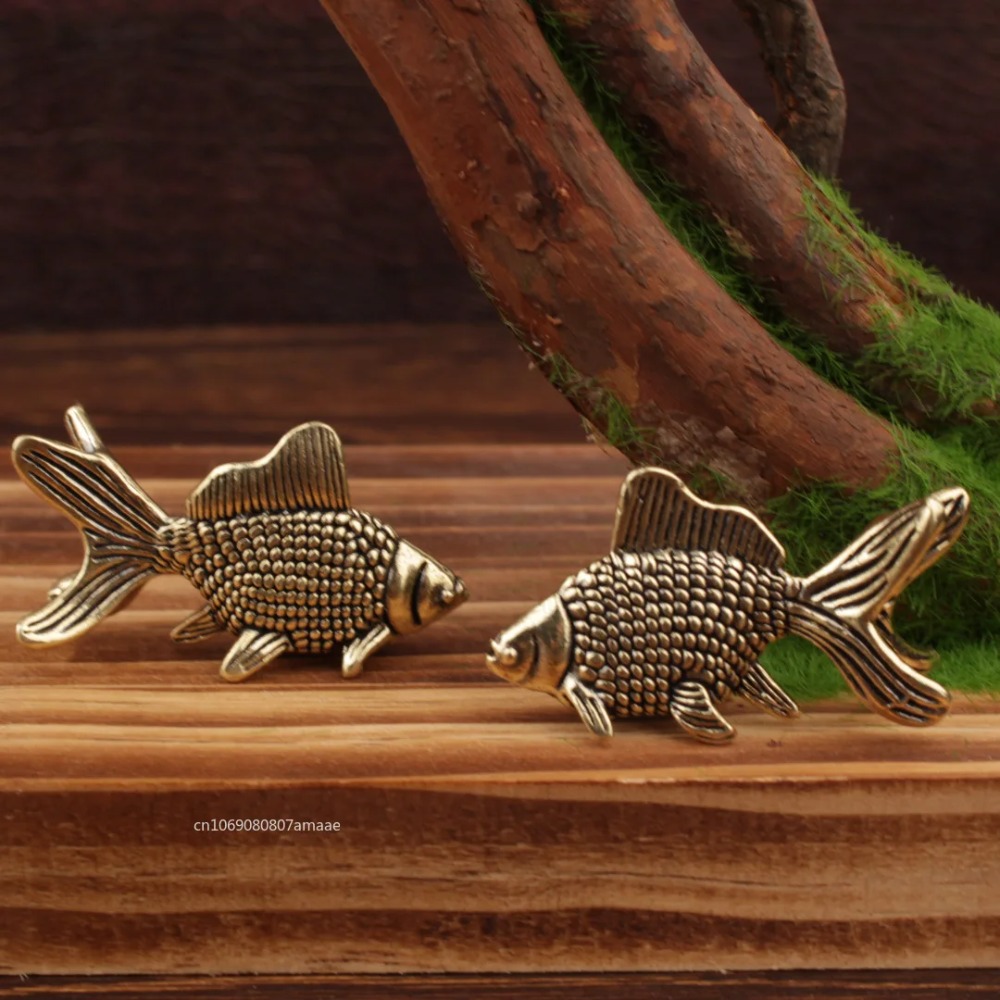 Cute Brass Goldfish Figurines Retro Animal Statue Desk Decor Tea Pet Gift Ornament 0