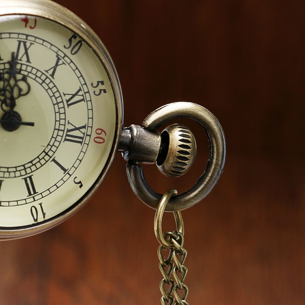 Vintage Fashion Quartz Pocket Watch with Roman Numerals, Steampunk Antique Chain Necklace Pendant for Men Gifts