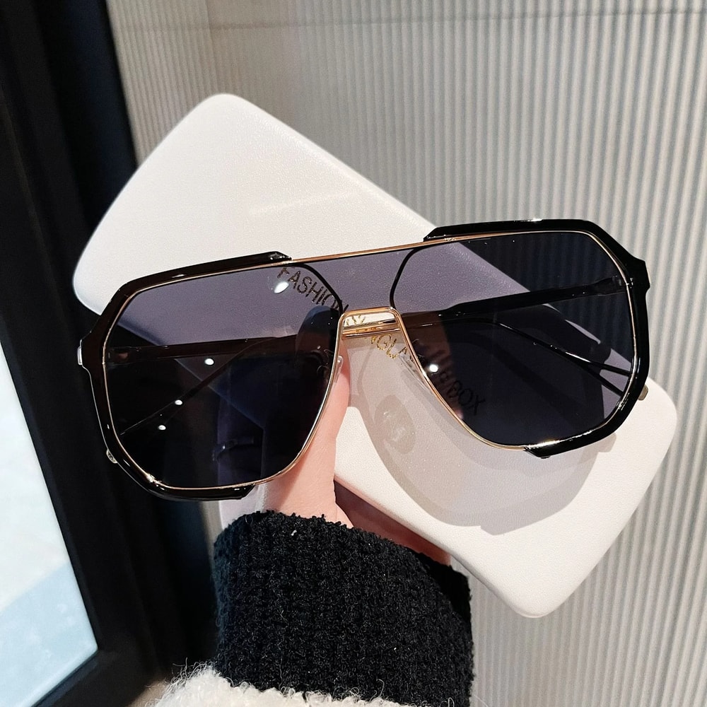 New Unique One Piece Fashion Sunglasses For Men Oversized Sunglasses Women Punk Glasses Trending Fe 5
