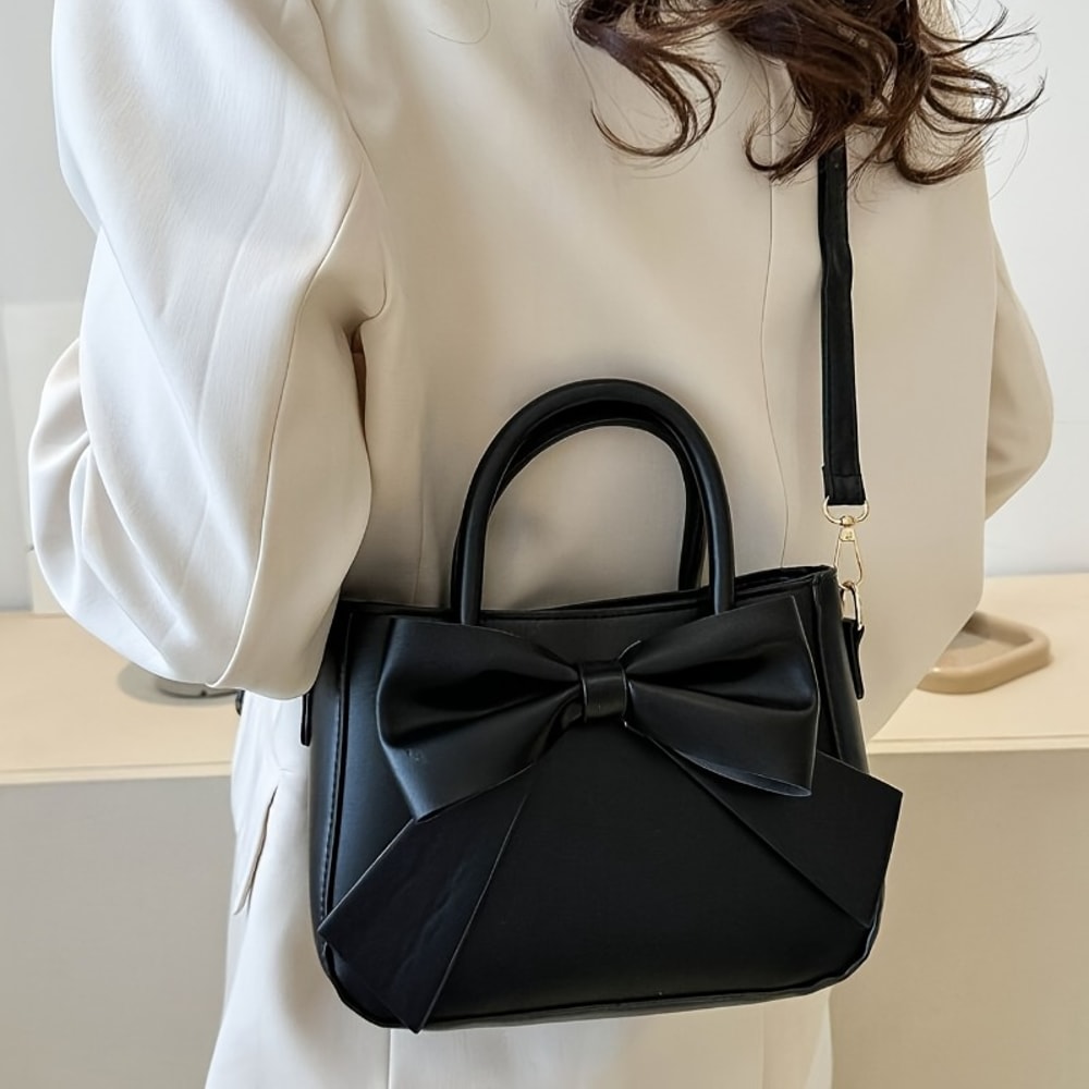 Stylish Daily Shoulder Crossbody Bag With Golden Hardware And Elegant Black Bow 1