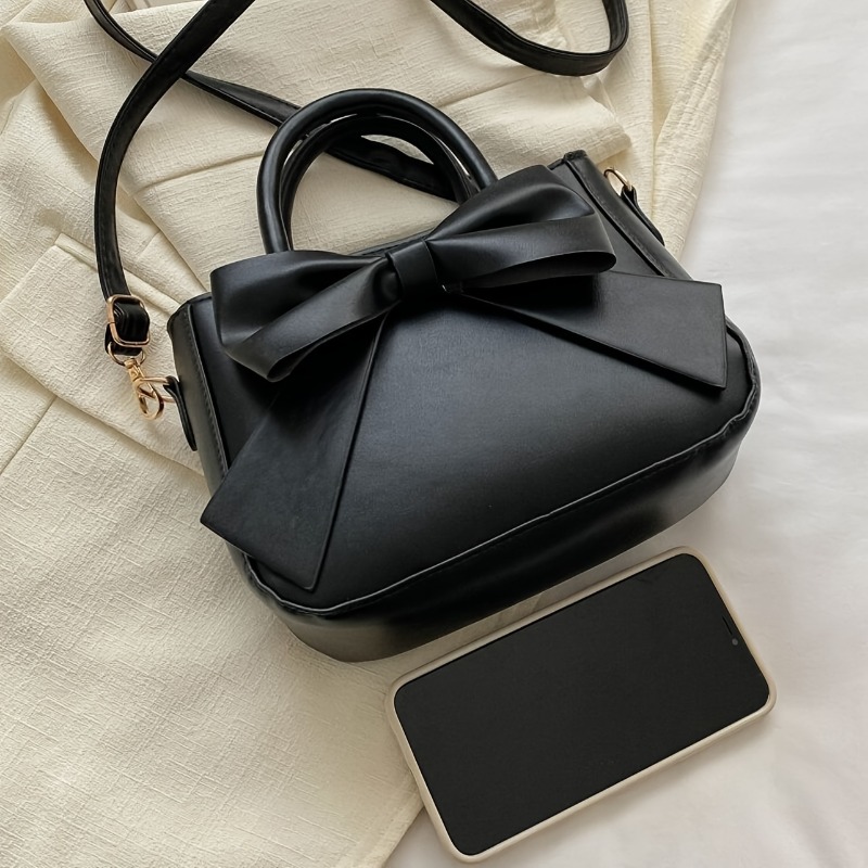 Stylish Daily Shoulder Crossbody Bag With Golden Hardware And Elegant Black Bow 5