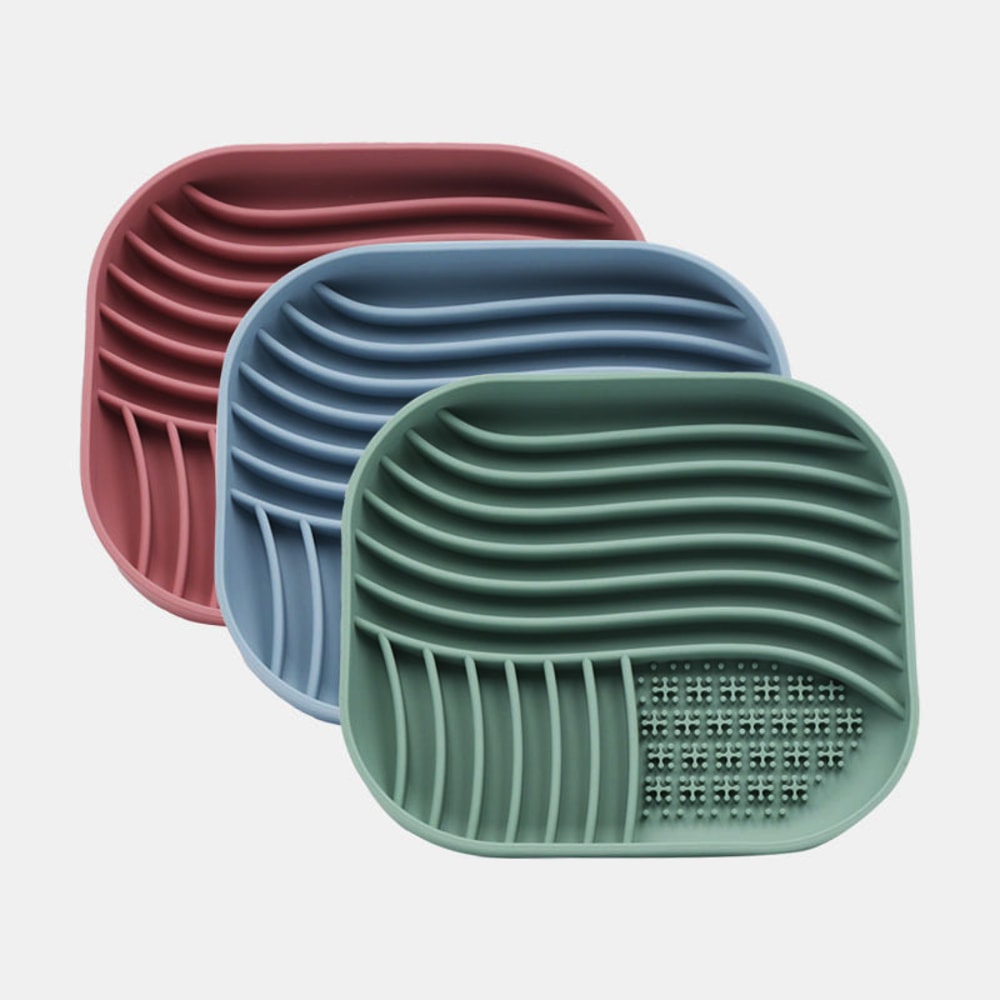 Non Slip Dog Lick Mat Slow Feeder Silicone Pet Feeding Mat for Calm and Healthy Mealtime