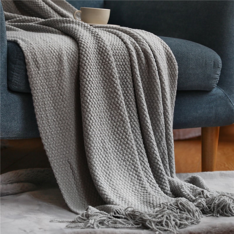 Textile City Tassel Knitted Throw Blanket Winter Warm Decorative Bedspread 9