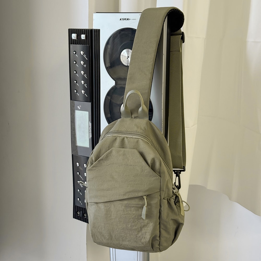 Trendy Womens Portable Messenger Bag Multifunctional Chest Bag Small Backpack For Leisure Travel 7