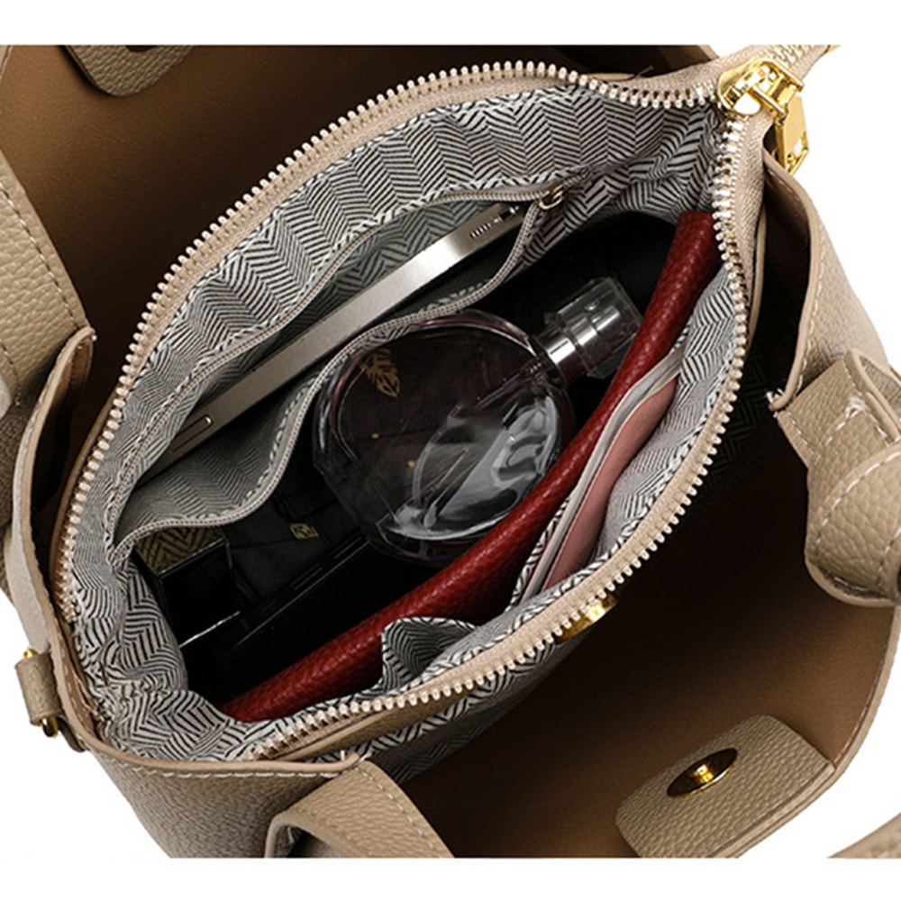 Retro Fashion Large Capacity Shoulder Bag Stylish Womens Handbag Portable Messenger Bucket Bag 3