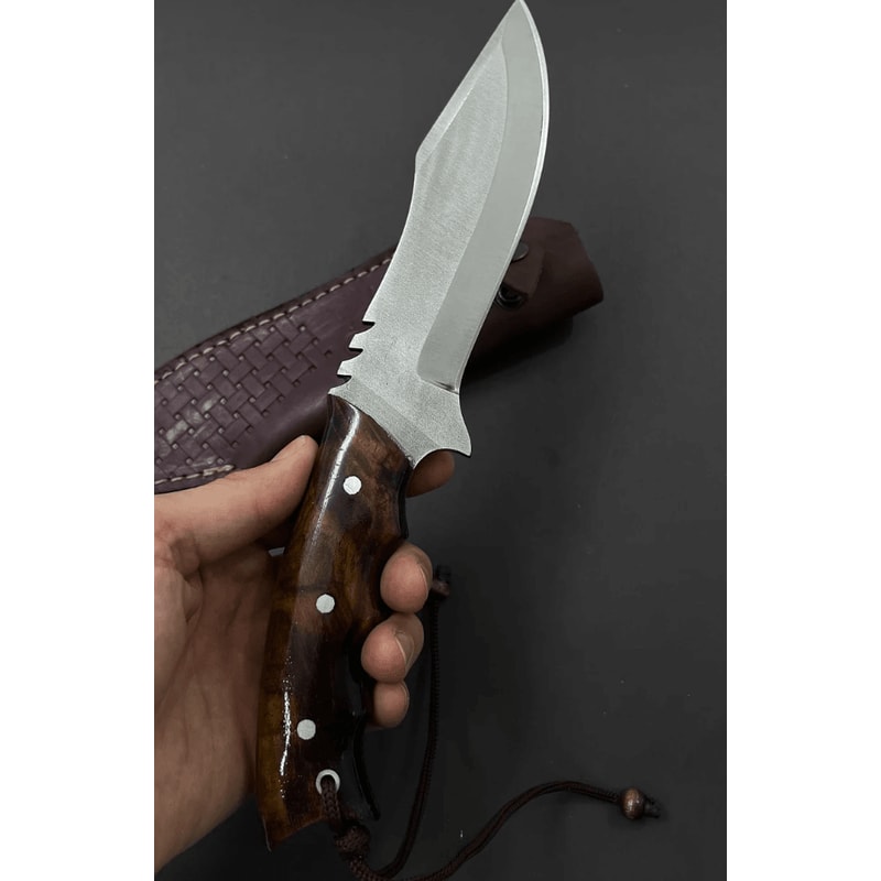 Handmade Full Tang Hunting Knife Engraved 4116 German Stainless Blade Walnut Handle 106 Outdoor 1