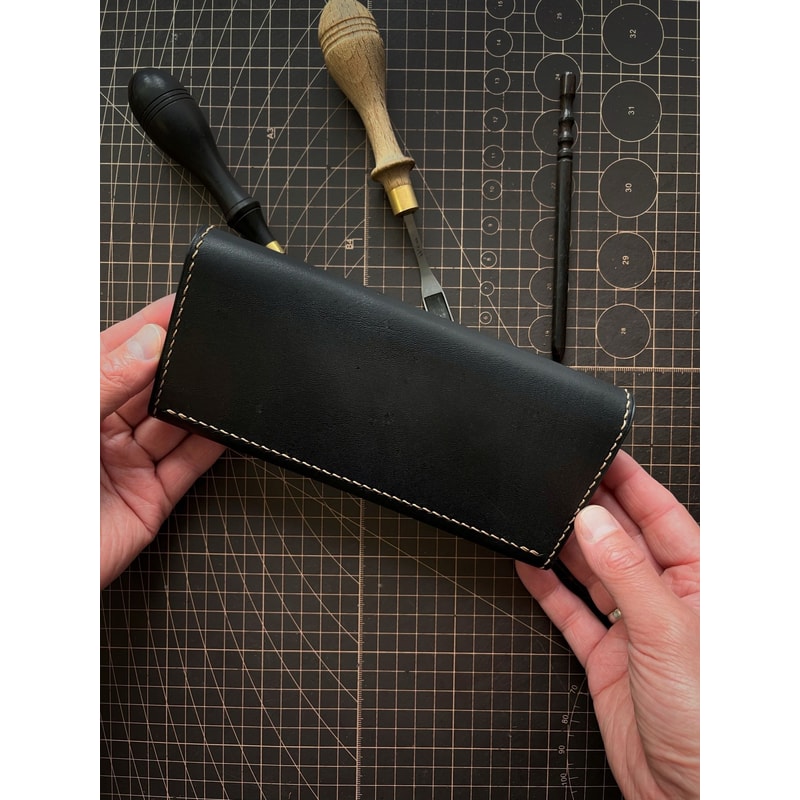 Pattern Of A Classic Womens Wallet Pattern Of A Leather Wallet Download PDF Video TUTORIAL Punch 6