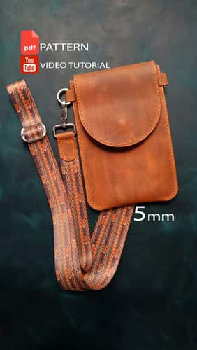 PDF Pattern Phone bag - Pattern of a small women's leather bag - Download PDF and video tutorial. Punch pitch 5 mm.