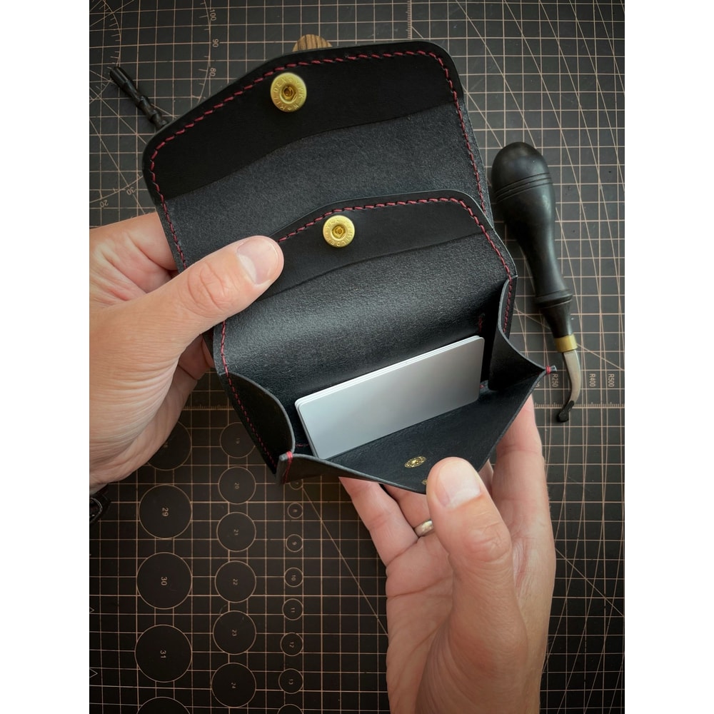 Pattern Of A Mini Womens Wallet Pattern Of A Leather Wallet Download PDF Video TUTORIAL Punch Pi 5