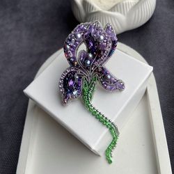 Handmade iris brooch