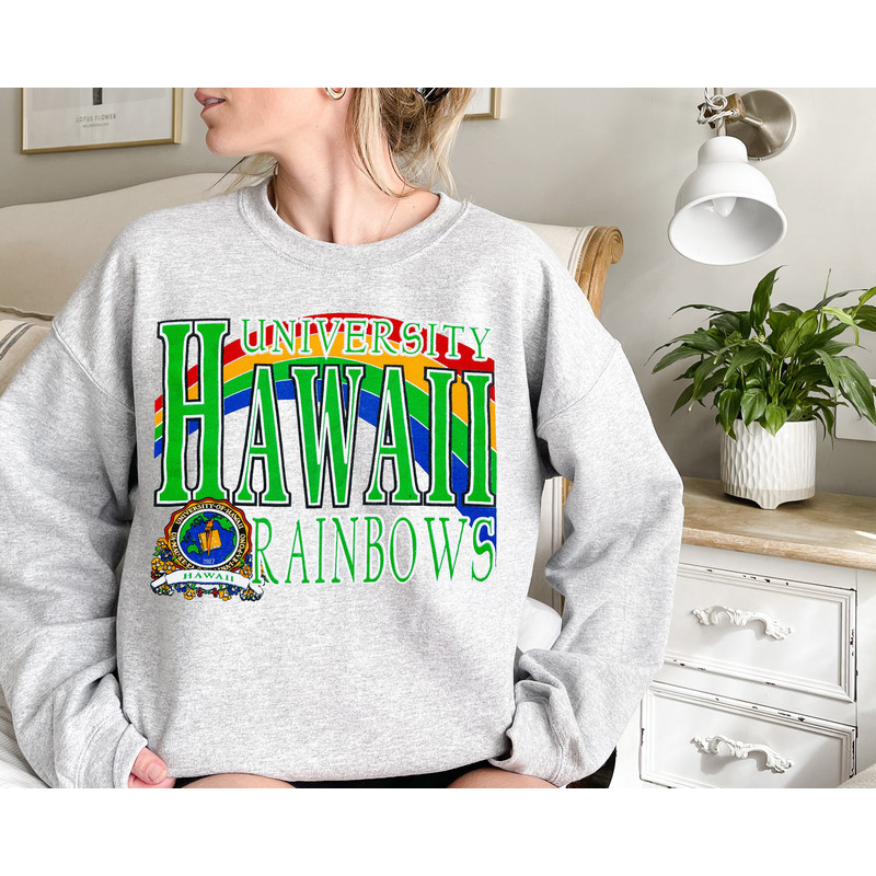 Hawaii Sweatshirt, Hawaii Sweater, Hawaii Crewneck, Hawaii Beach Pullover, University of Hawaii Shirt, Beach Crewneck, Hawaii Gift.jpg