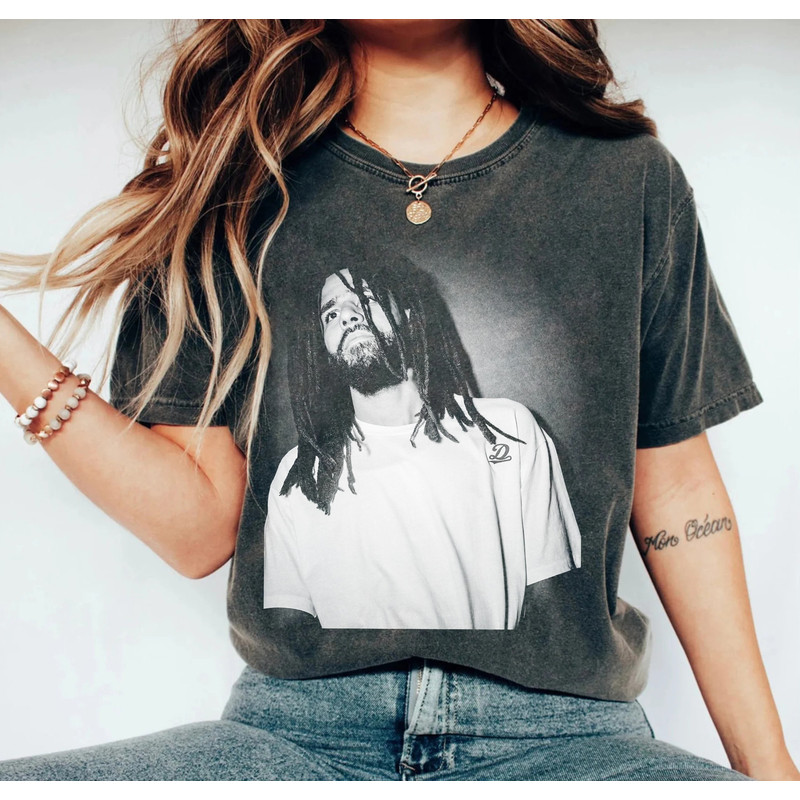 Graphic J cole , Hip Hop Rap T-shirt Sweatshirt, J cole, retro J cole Tour Shirt, clothing J cole Shirt Gift for men women unisex shirt.jpg