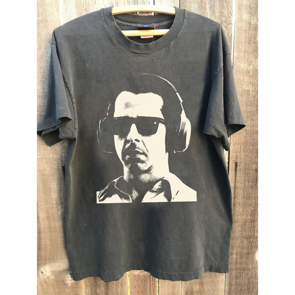 Kendall vintage tshirt ,Graphic Tee Shirt, Kendall  Shirt, Kendall  Shirt Gift for men women unisex tshirt.jpg