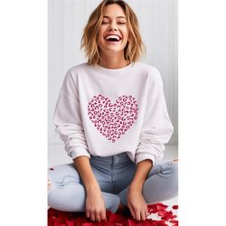 leopard heart sweatshirt, big heart sweatshirt , valentines women gift, leopard heart sweater, love sweatshirt, valentin