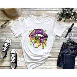 mardi gras lips shirt, glitter lips shirt, mardi gras shirt, mardi gras outfit, fleur de lis, mardi gras gift, womens sh
