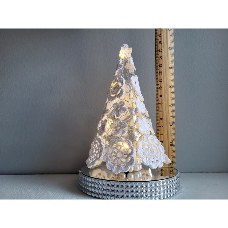 Christmas tree pattern (2).jpg