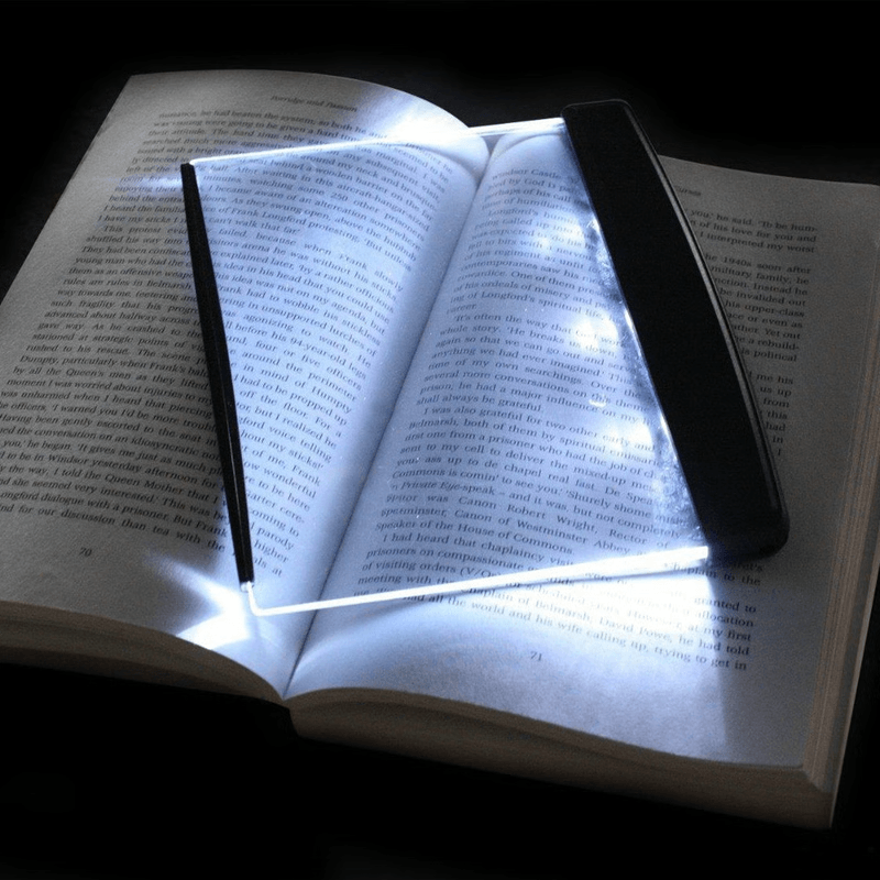 page focused reading light for bedtime reading without room light