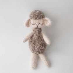 Knitting cute little sheep, Knitting newborn props, Knitted newborn lamb toy