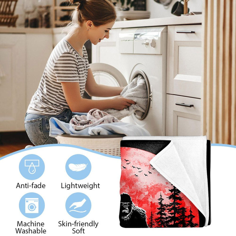 Dadsquatch Like A Dad Just Way More Squatchy Personalized Blanket 4