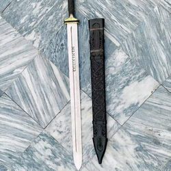 north american knives – medieval warrior fantasy swords with black leather sheath" tailored for cosplay, collectors.
