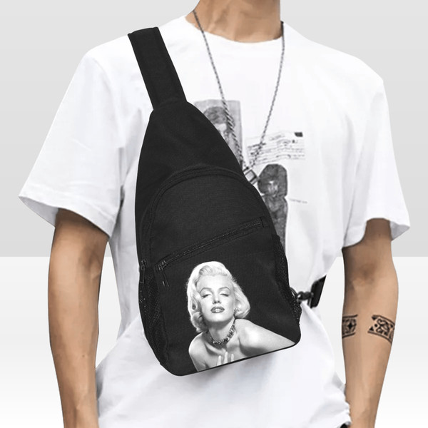 Marilyn Monroe Chest Bag.png