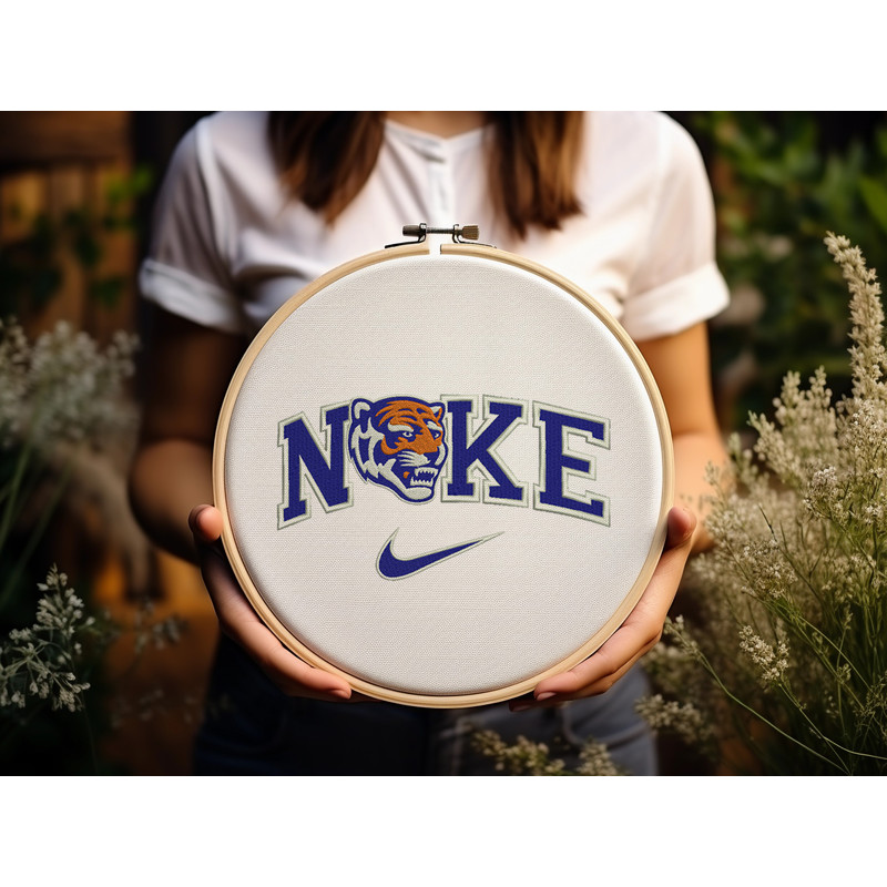 Hoop_Mockup_001.jpg