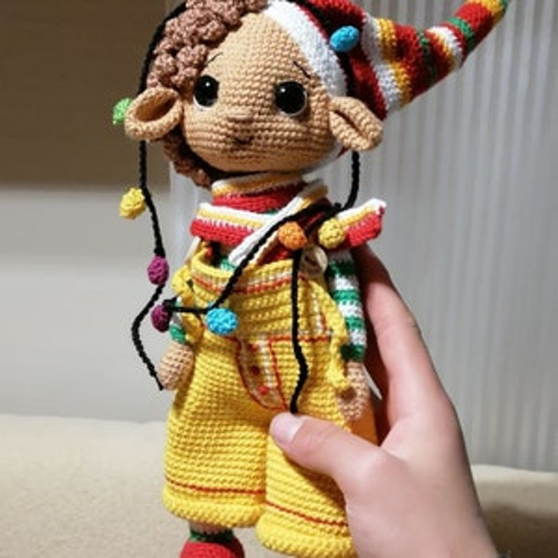 Little Santas Helper Crochet Toy Cute Christmas Elf PDF ENGLISH Pattern Elf Crochet Pattern Animals Amigurumi 7