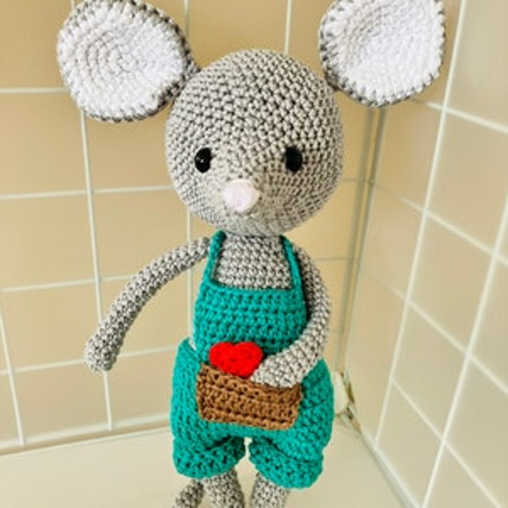 Crochet PATTERN Mouse Amigurumi Tutorial PDF In English 2