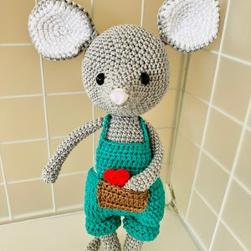 Crochet PATTERN Mouse Amigurumi Tutorial PDF In English 2