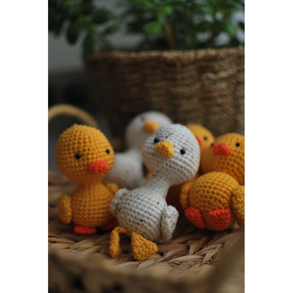 Crochet Pattern Easter Goose Amigurumi Duck Pattern PDF In Eng Crochet Goose With Little Goslings Amigurumi Bird Croc 3