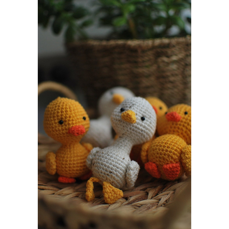Crochet Pattern Easter Goose Amigurumi Duck Pattern PDF In Eng Crochet Goose With Little Goslings Amigurumi Bird Croc 3