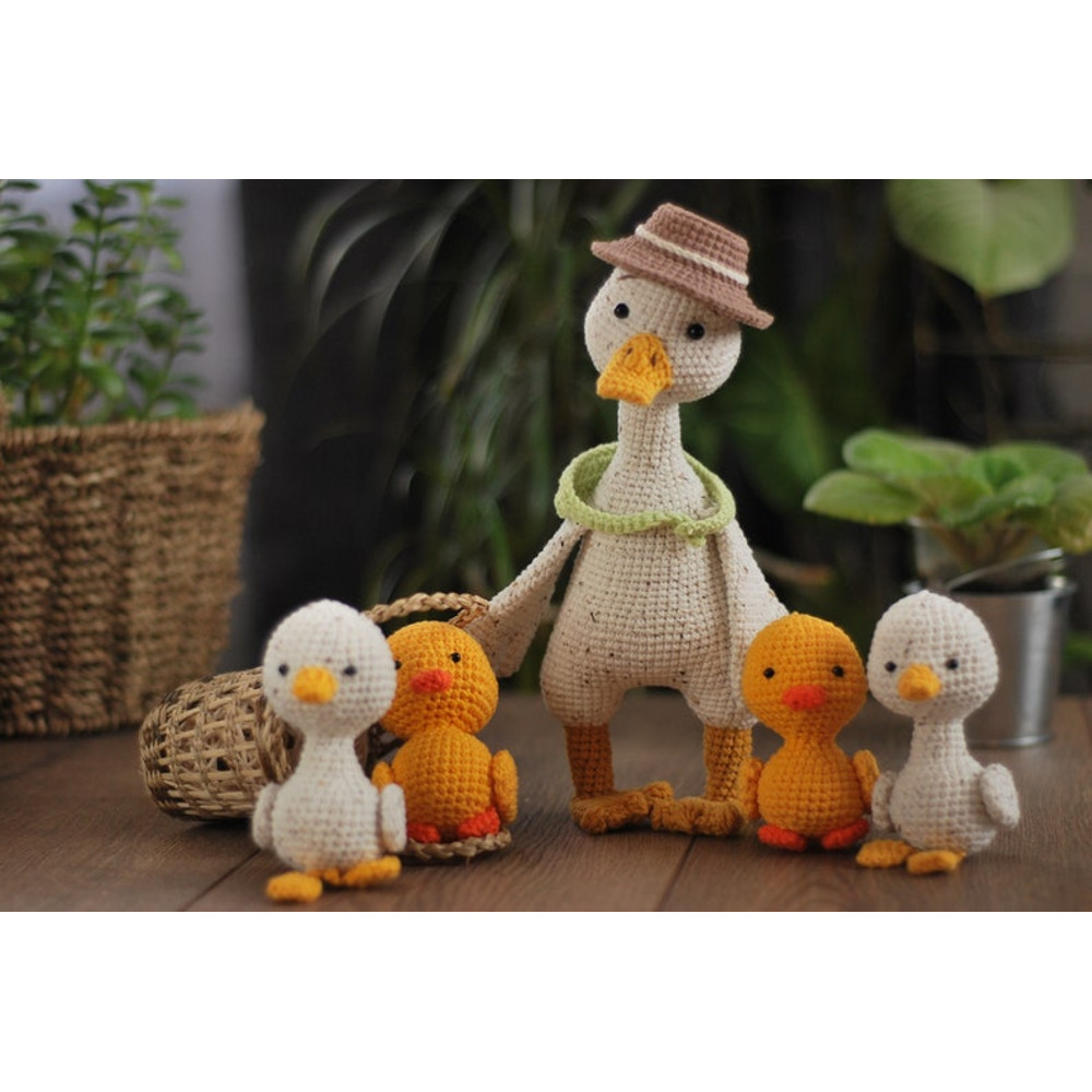Crochet Pattern Easter Goose Amigurumi Duck Pattern PDF In Eng Crochet Goose With Little Goslings Amigurumi Bird Croc 5