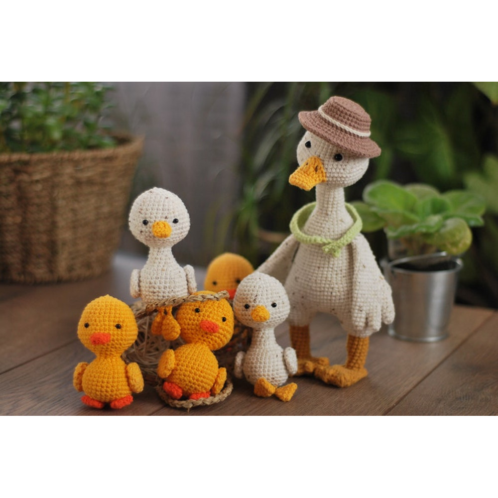 Crochet Pattern Easter Goose Amigurumi Duck Pattern PDF In Eng Crochet Goose With Little Goslings Amigurumi Bird Croc 8