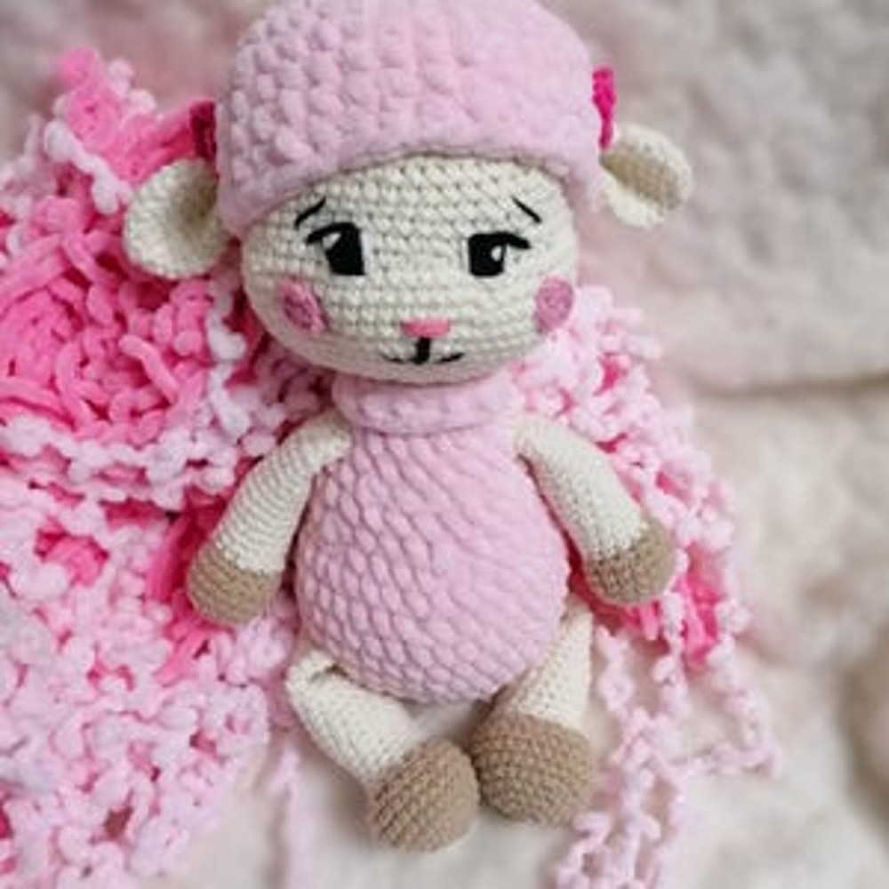 DIY Crochet Sheep PATTERN PDF  Easy Amigurumi Lamb Pattern  Meemi The Sheep 14