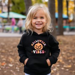 toddler halloween vibes pullover fleece hoodie, boho retro checkerboard pumpkin sweatshirt, halloween parade